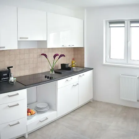 Davcom Apartment *